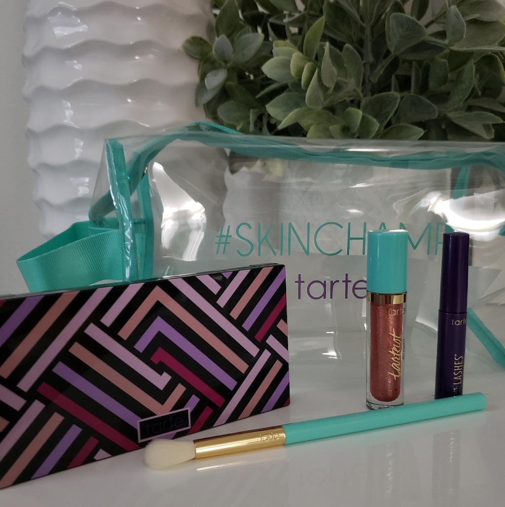 NWT limited edition Tarte bundle